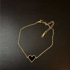 NWOT Gold Black Heart Bracelet